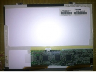 东芝液晶模组LTM11C307
