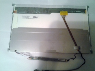 夏普液晶模组LQ170M1LA4B