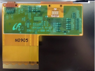 三星 4.3" VA 液晶模组 480×272 400nits 透反射式 16.7M WLED TTL 45pins 带电阻触摸