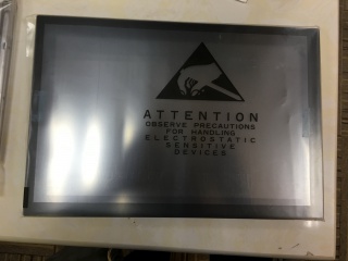 三菱 10.4" TN 液晶模组 800×600 560nits WLED LVDS 20pins 带电容触摸