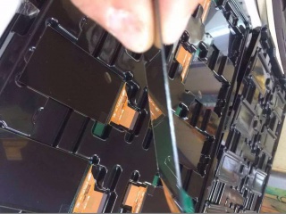 三星视界移动OLED屏AMS326PM01