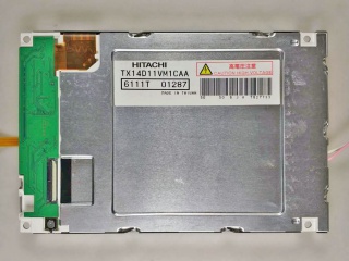 日立 5.7" TN 液晶模组 320×240 280nits CCFL TTL 40pins 带电阻触摸