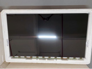 堺显示器 65" VA 液晶玻璃 FOB 3840×2160 V-by-One