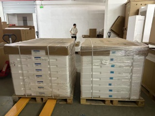 京东方 65" IPS 液晶玻璃 FOB 3840×2160 V-by-One