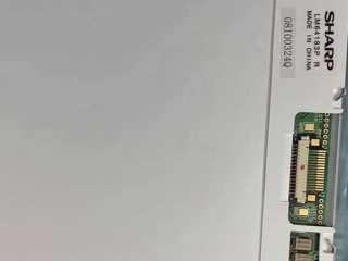 夏普 9.4" 640×480 FSTN-LCD 黑白模  CCFL 并口数据