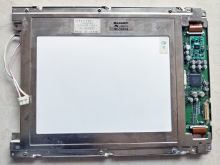 夏普液晶模组LQ9D02C