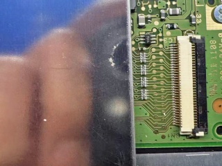 夏普液晶模组LQ057Q3DG02