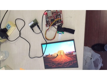 9.7寸, 1024*768, 300亮度, 30pins, LVDS接口, IPS液晶模组