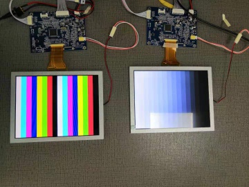 8寸800*600, 300亮度, 50pins, TTL接口, TN液晶模组