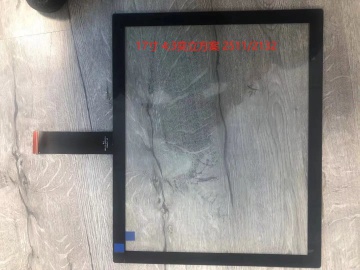 17寸 4：3 G+G 多点触摸 USB接口免驱触摸屏 用于工控设备 显示器 医疗设备 智能售卖机 嵌入式和外挂式 可开模定制