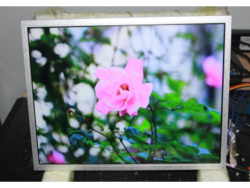 15寸户外高亮液晶屏, 1500nits , 2000nits, 1024*768, LVDS接口, 耐高低温工控液晶屏, -30-85度使用, 应用于户外工控显示, 广告机高亮屏, 阳光下可视液晶屏